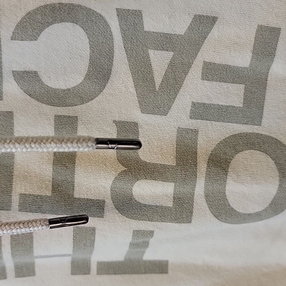 The North Face Trivert Pullover Hoodie Women's Size M - Picture 2 of 5